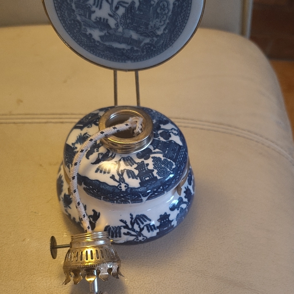Classic Blue and White Porcelain Lantern - Picture 2 of 3